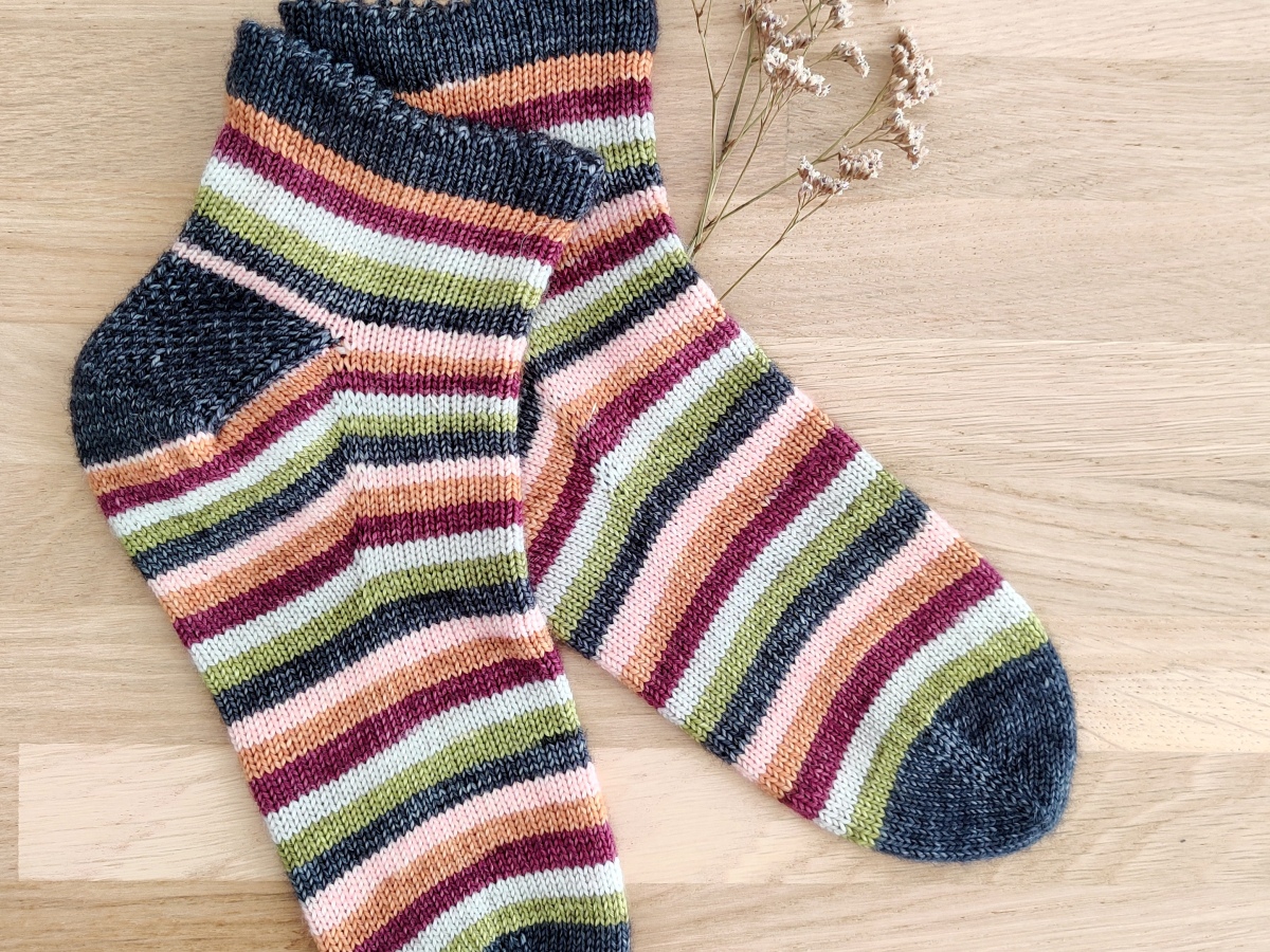 Hauru socks – patron homemade